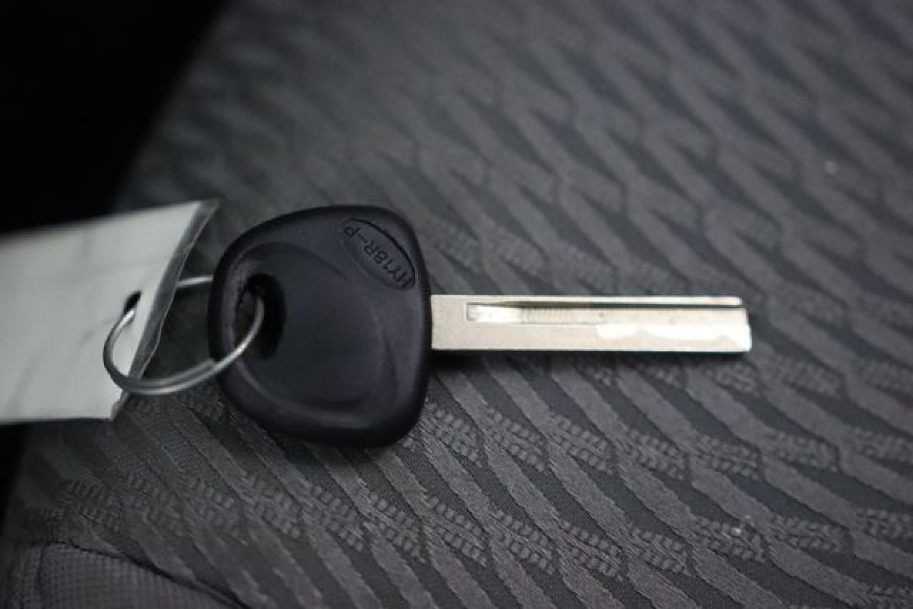 HYUNDAI SANTA FE SPORT 2014 — 37