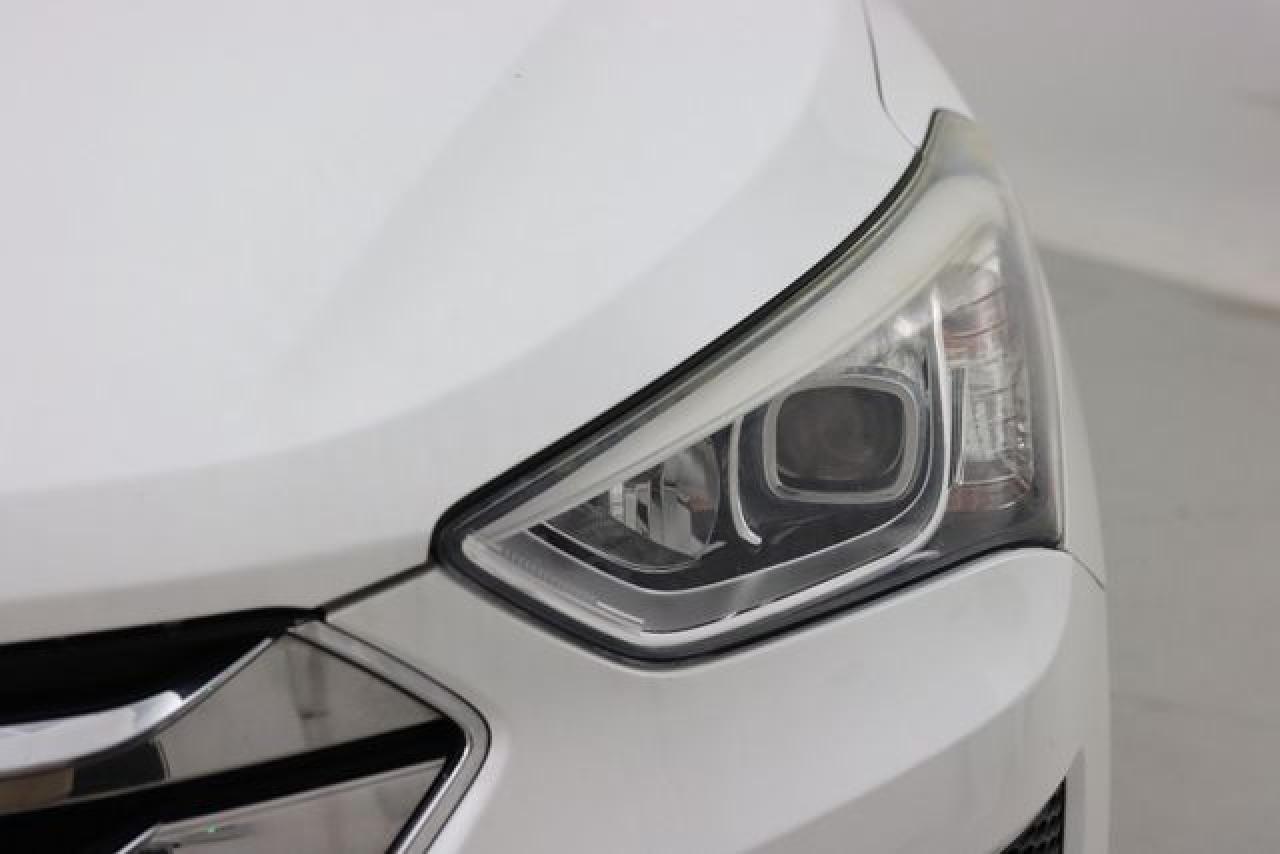 HYUNDAI SANTA FE SPORT 2014 — 10
