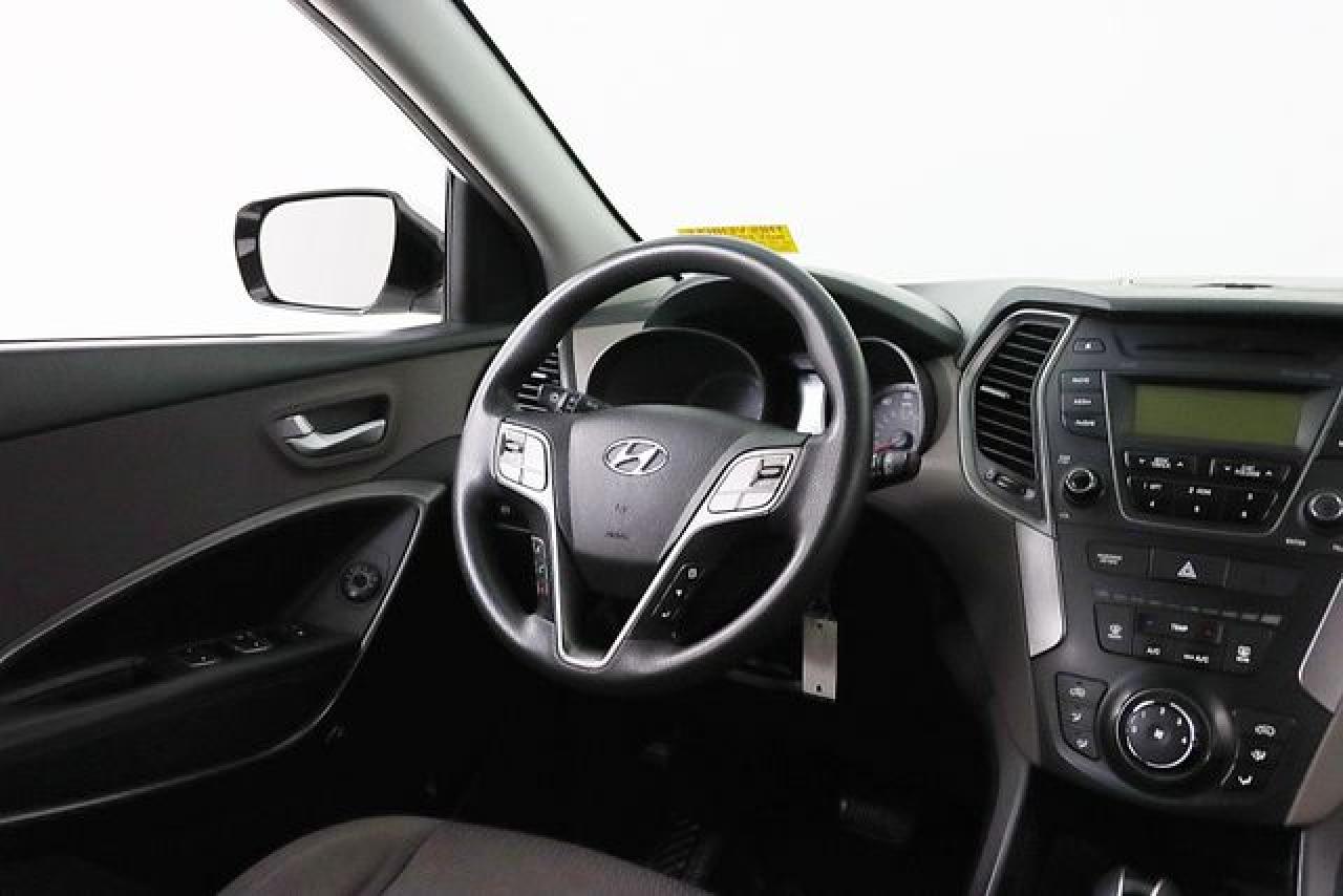 HYUNDAI SANTA FE SPORT 2014 — 28
