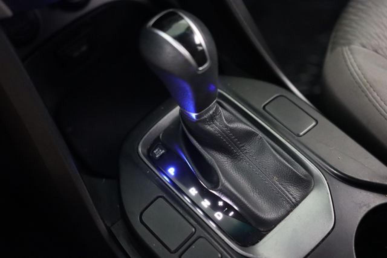 HYUNDAI SANTA FE SPORT 2014 — 36