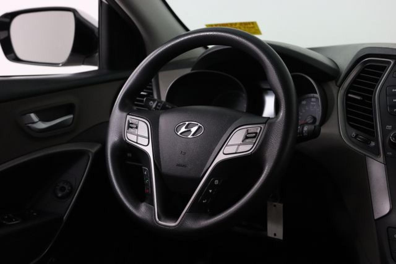 HYUNDAI SANTA FE SPORT 2014 — 29