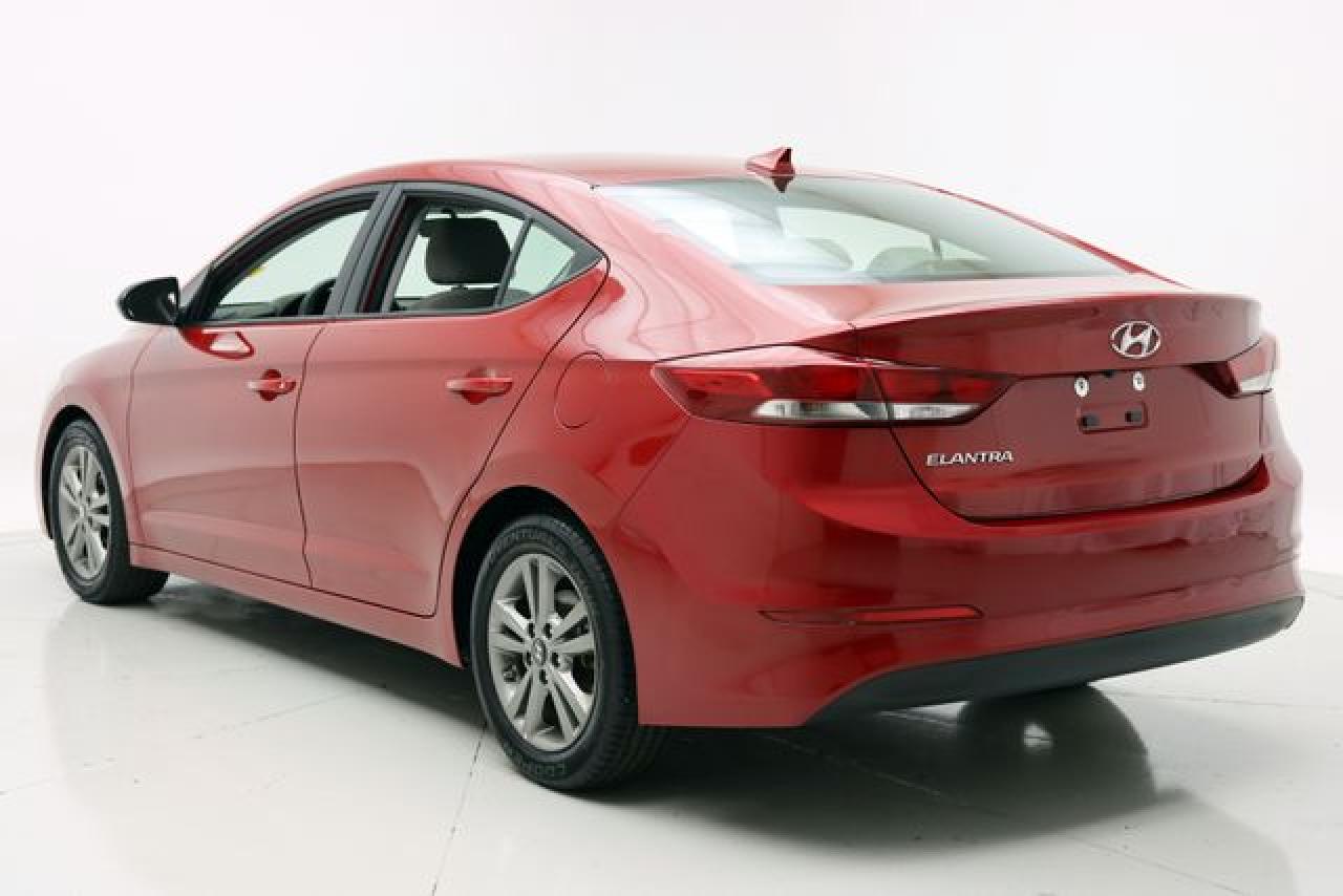 HYUNDAI ELANTRA 2018 — 14