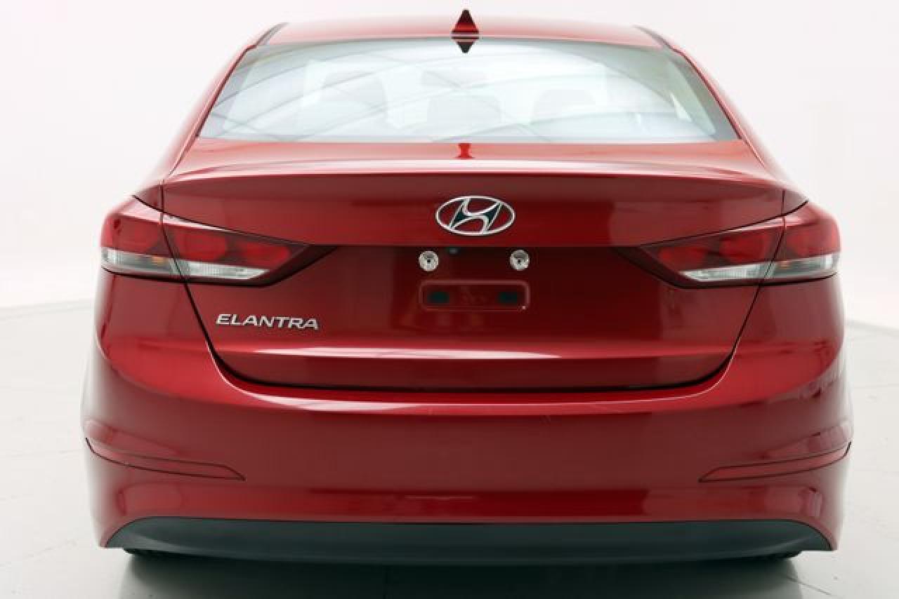 HYUNDAI ELANTRA 2018 — 13