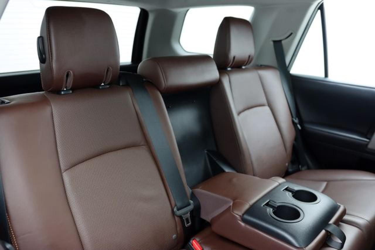TOYOTA 4RUNNER 2018 — 45
