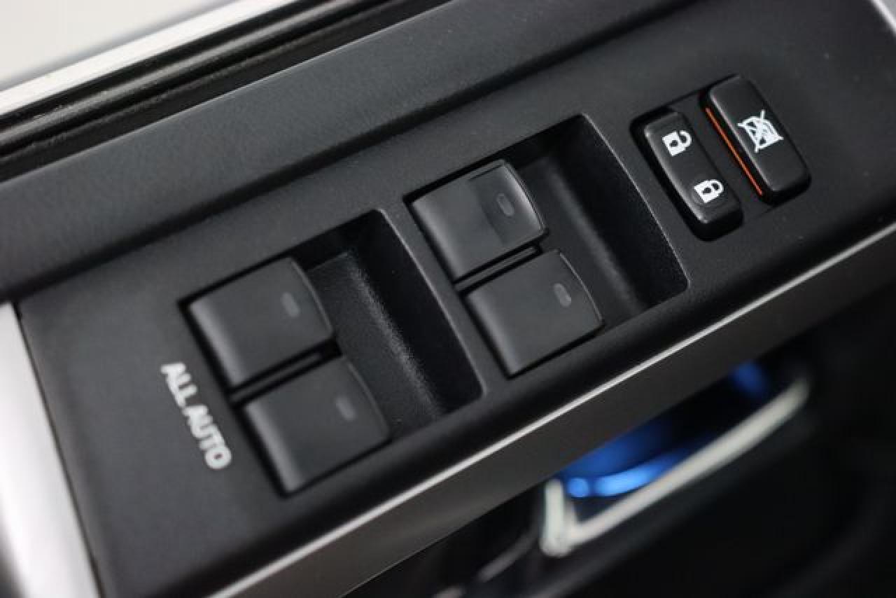 TOYOTA 4RUNNER 2018 — 24