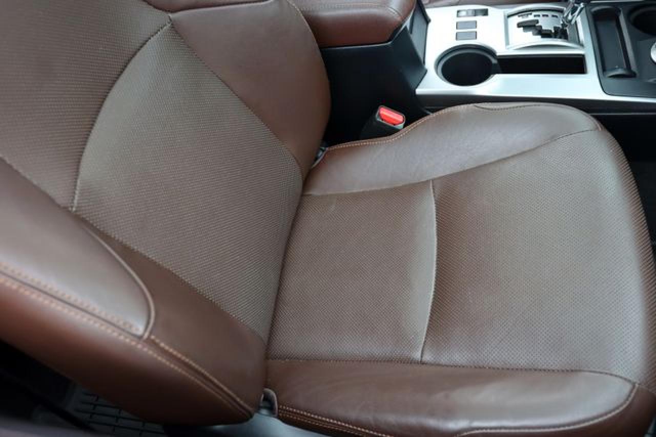 TOYOTA 4RUNNER 2018 — 44