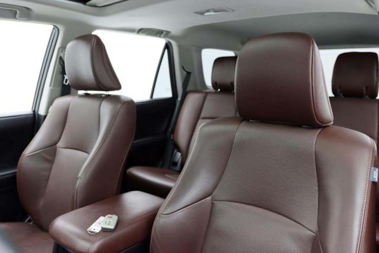 TOYOTA 4RUNNER 2018 — 3