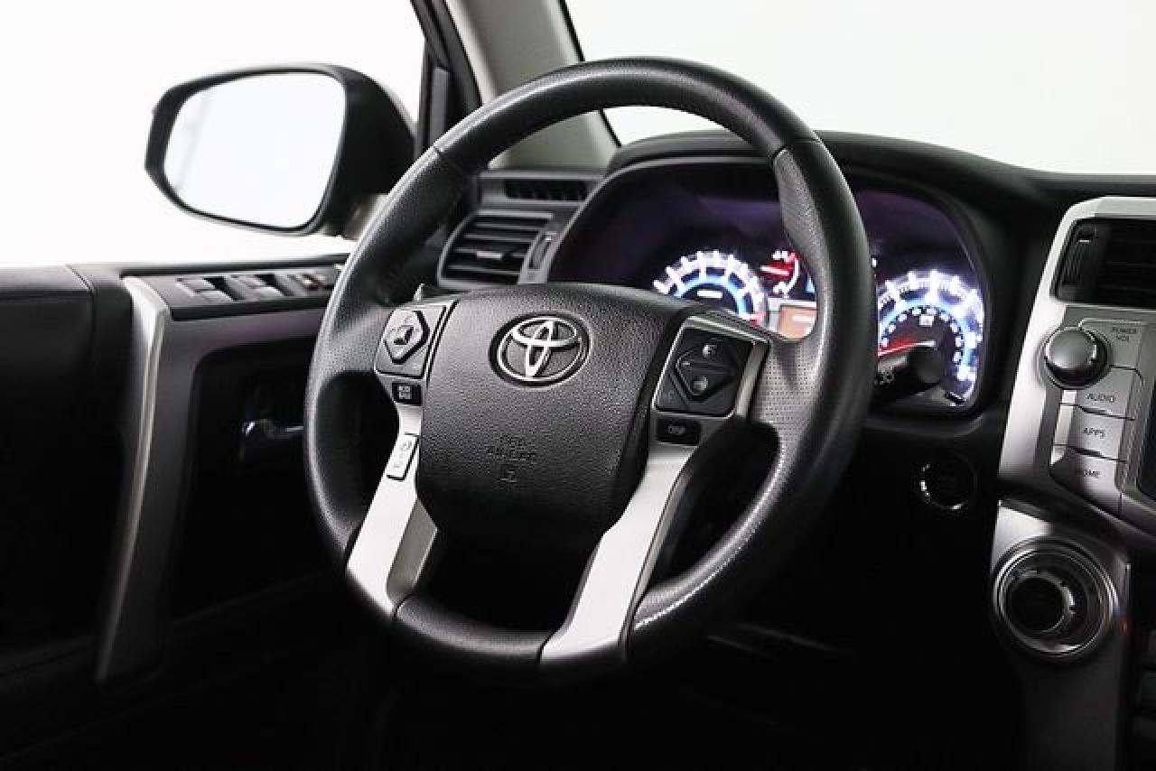 TOYOTA 4RUNNER 2018 — 30