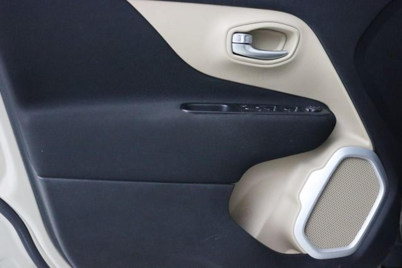 JEEP RENEGADE 2015 — 26