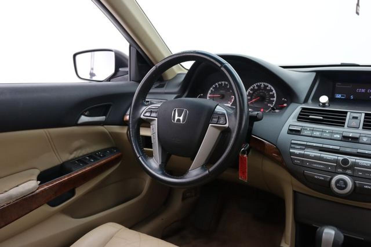 HONDA ACCORD 2012 — 31