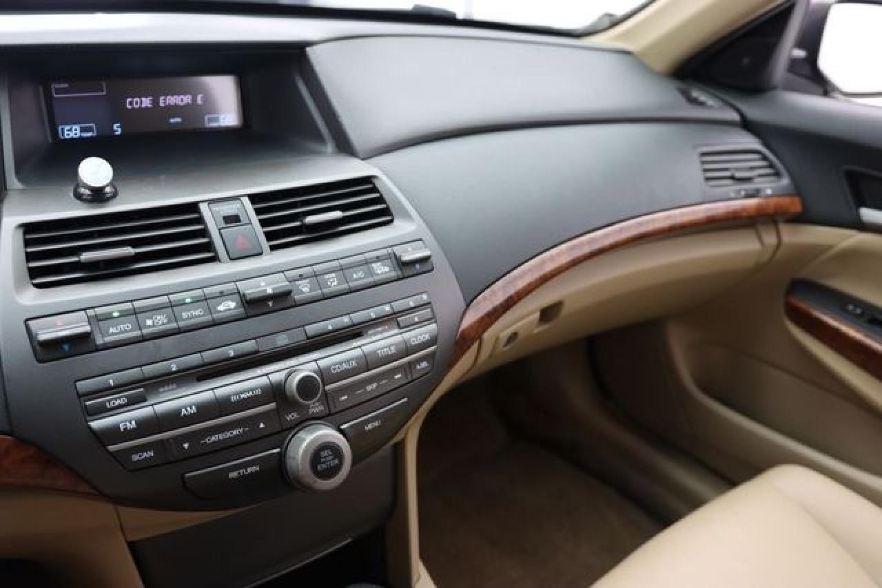 HONDA ACCORD 2012 — 37
