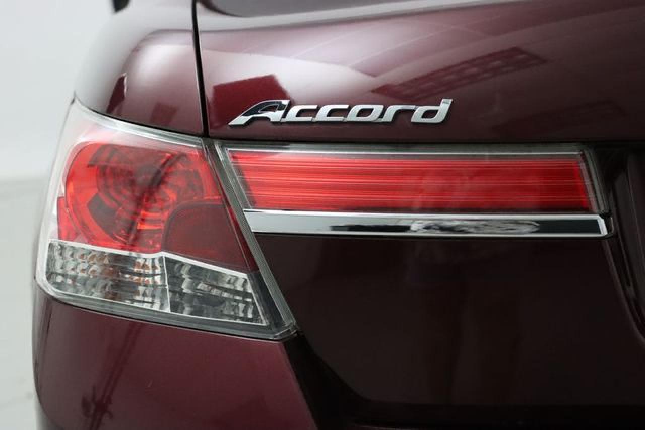 HONDA ACCORD 2012 — 17