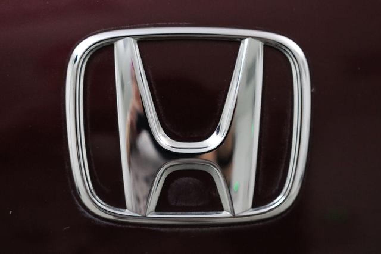 HONDA ACCORD 2012 — 19