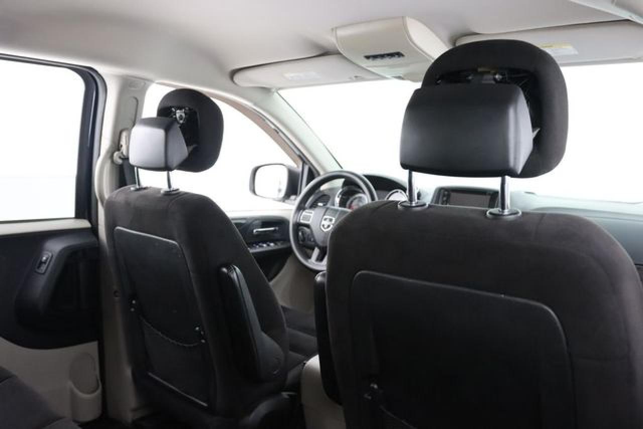 DODGE GRAND CARAVAN 2014 — 40