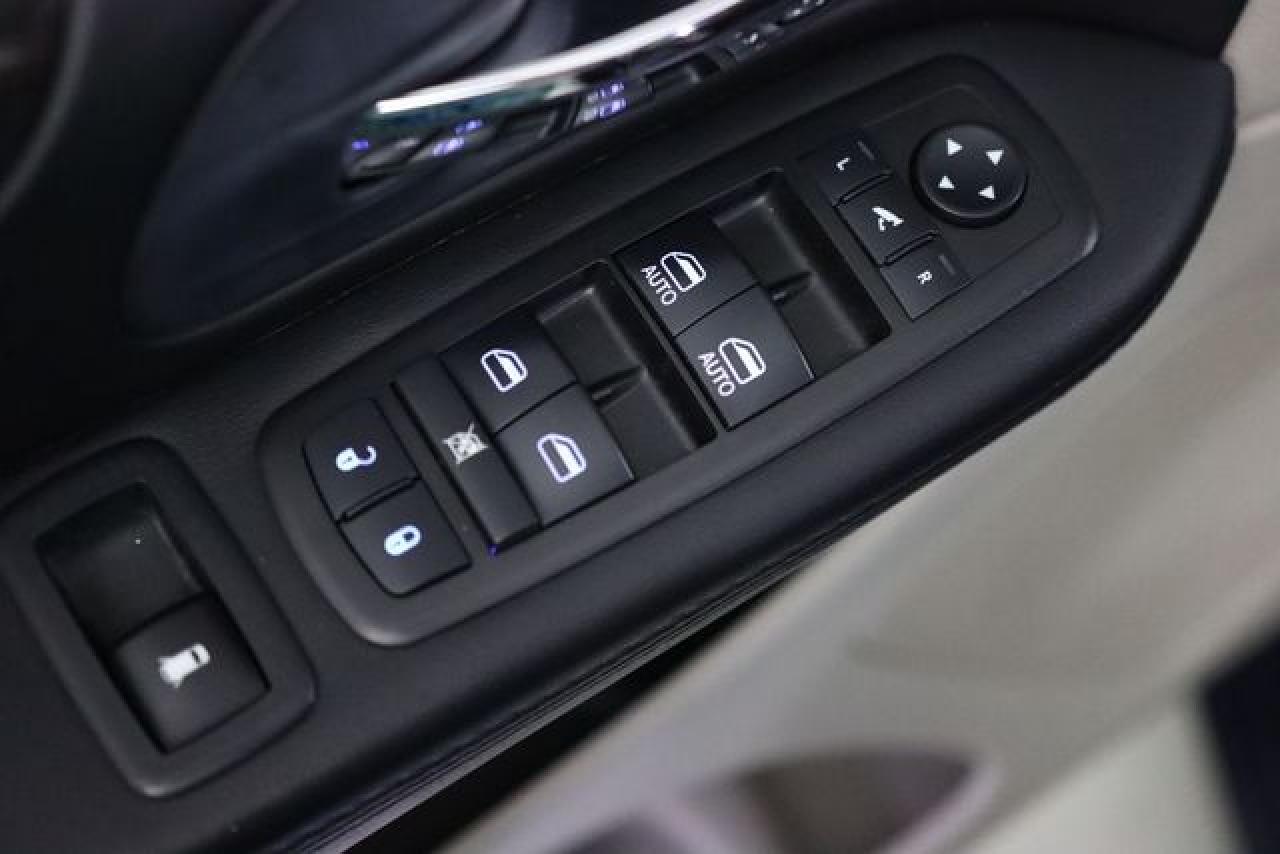 DODGE GRAND CARAVAN 2014 — 23