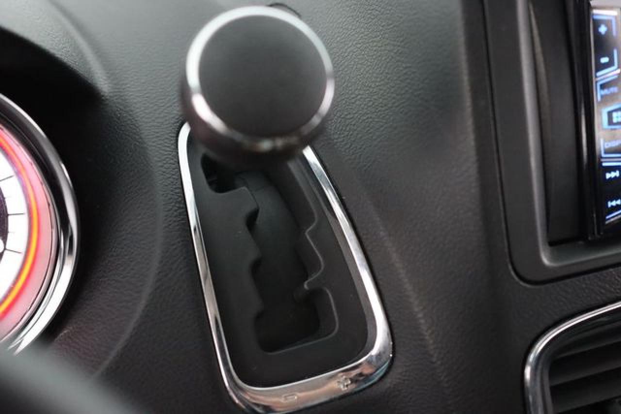 DODGE GRAND CARAVAN 2014 — 33