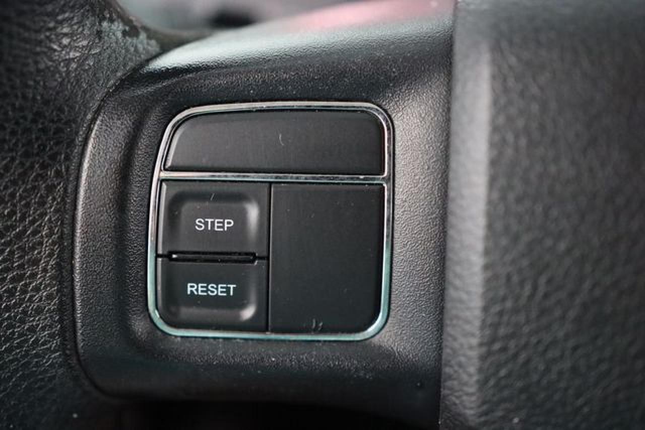 DODGE GRAND CARAVAN 2014 — 29