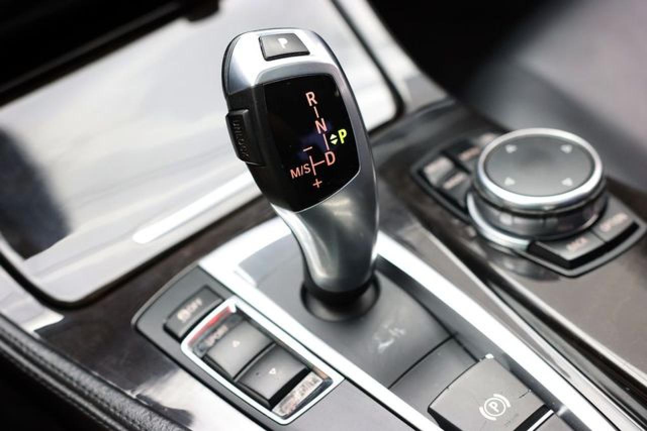 BMW 528 2015 — 30