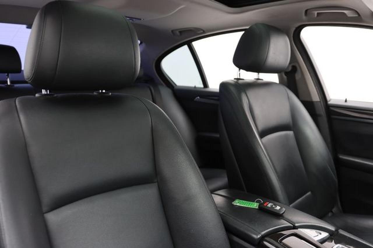 BMW 528 2015 — 33