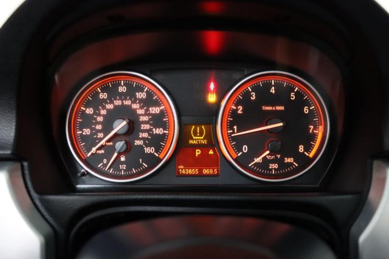 BMW 328 2011 — 34
