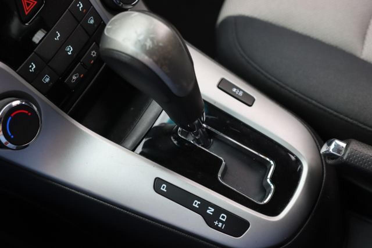 CHEVROLET CRUZE 2015 — 37