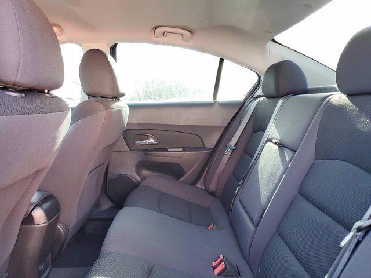 CHEVROLET CRUZE 2015 — 18
