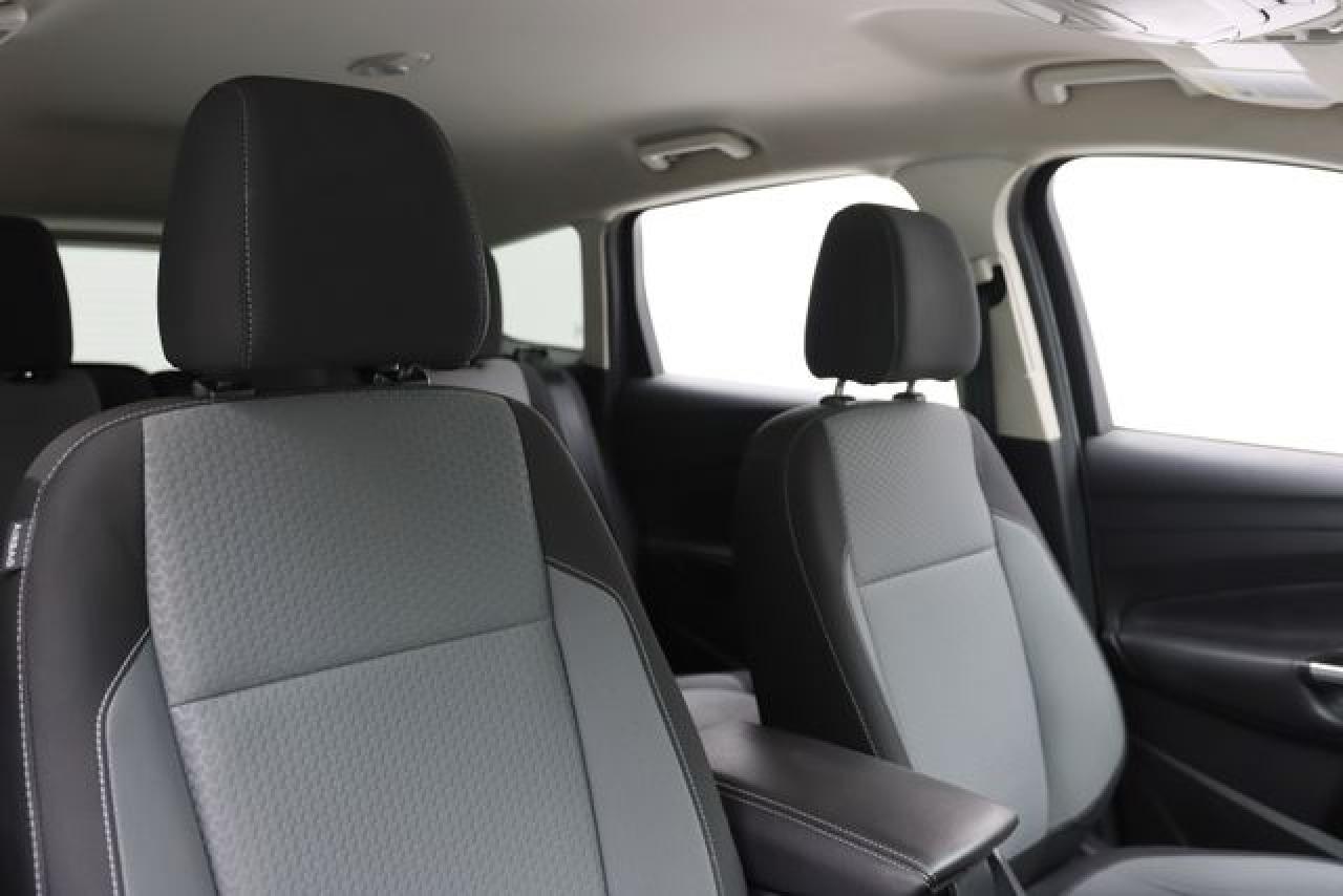 FORD ESCAPE 2017 — 39