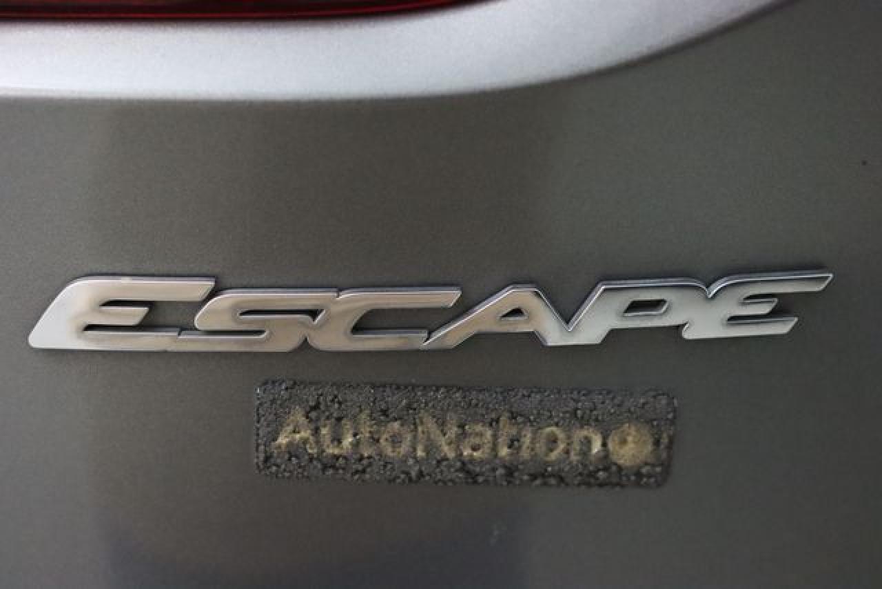 FORD ESCAPE 2014 — 20