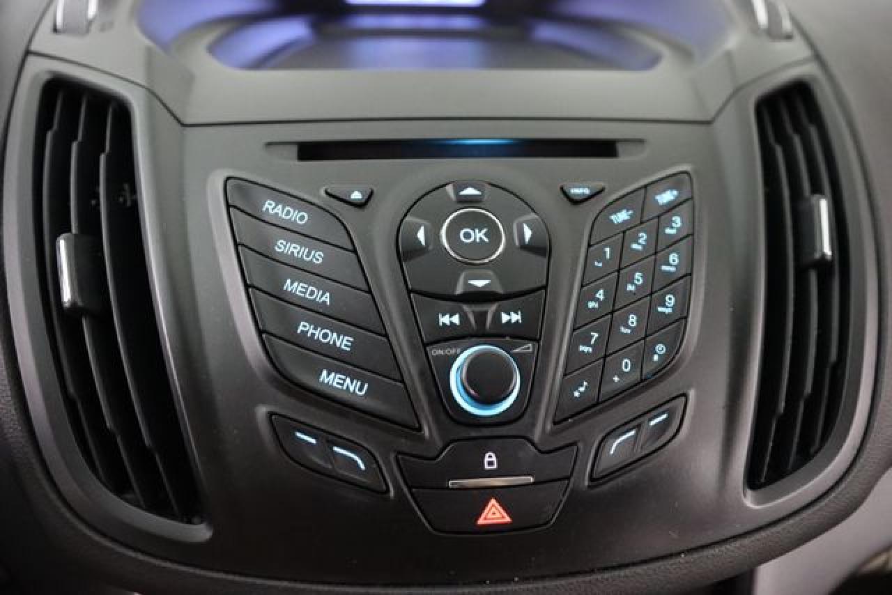 FORD ESCAPE 2014 — 38