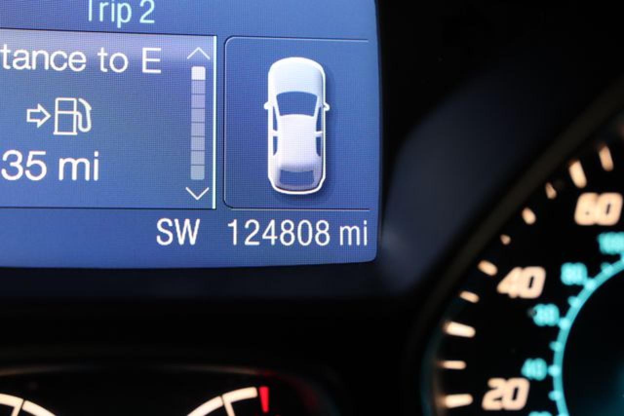 FORD ESCAPE 2014 — 35