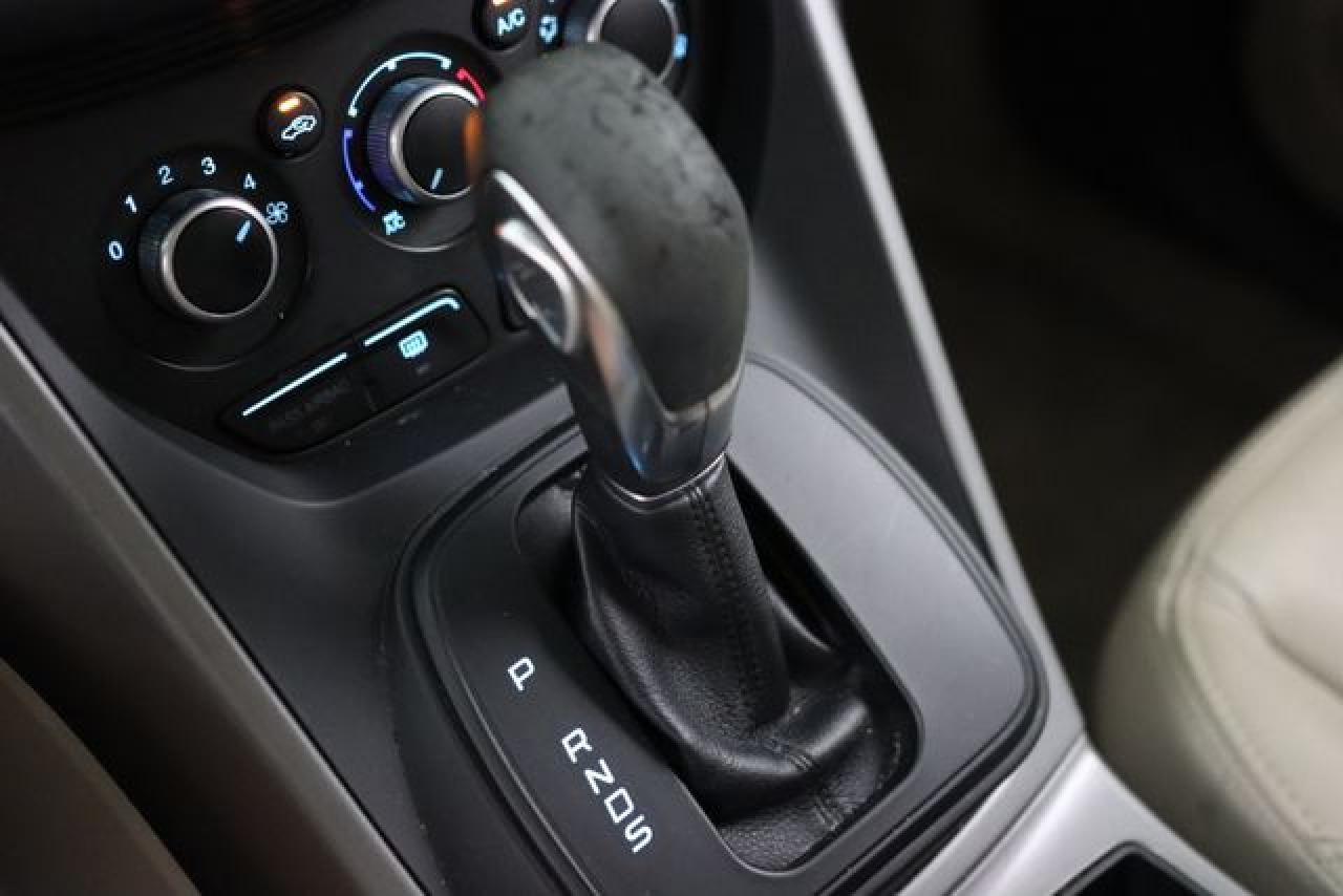 FORD ESCAPE 2014 — 39