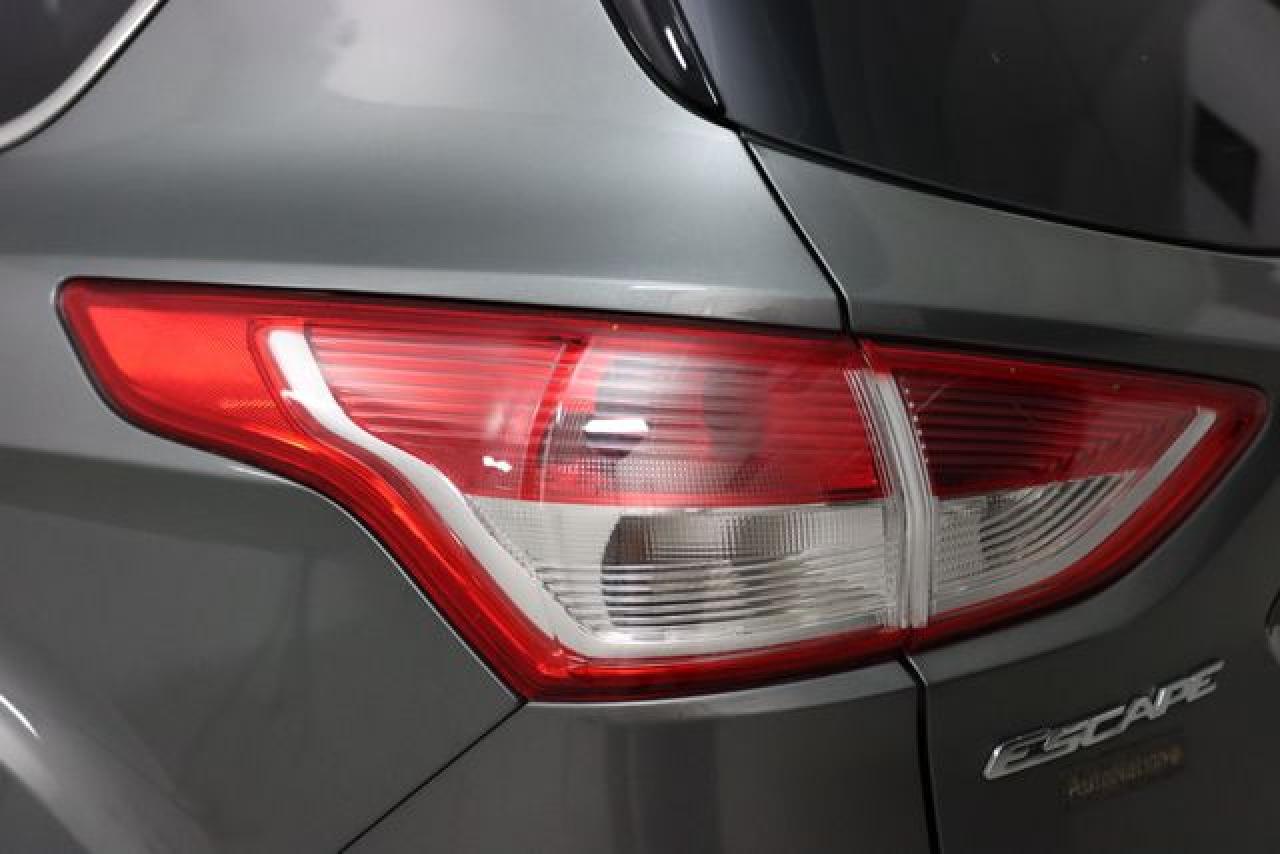 FORD ESCAPE 2014 — 17