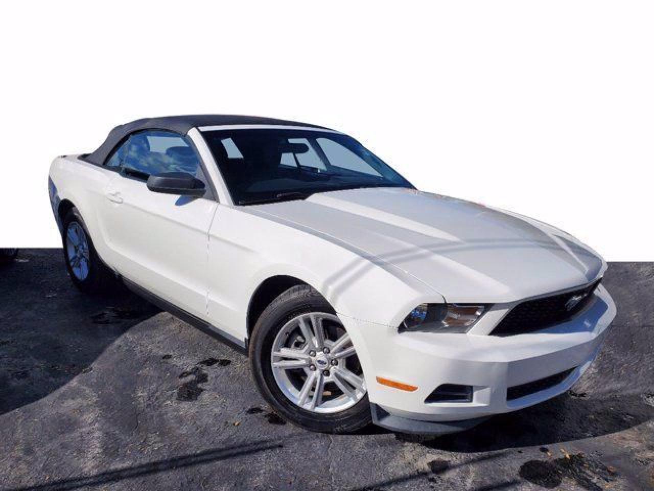 2012 FORD MUSTANG