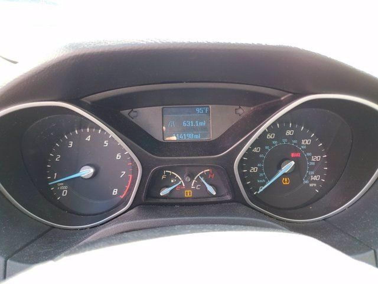 FORD FOCUS 2013 — 28