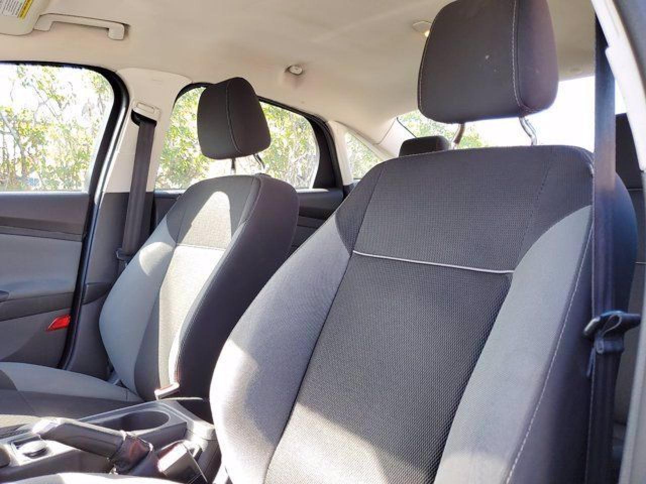 FORD FOCUS 2013 — 25