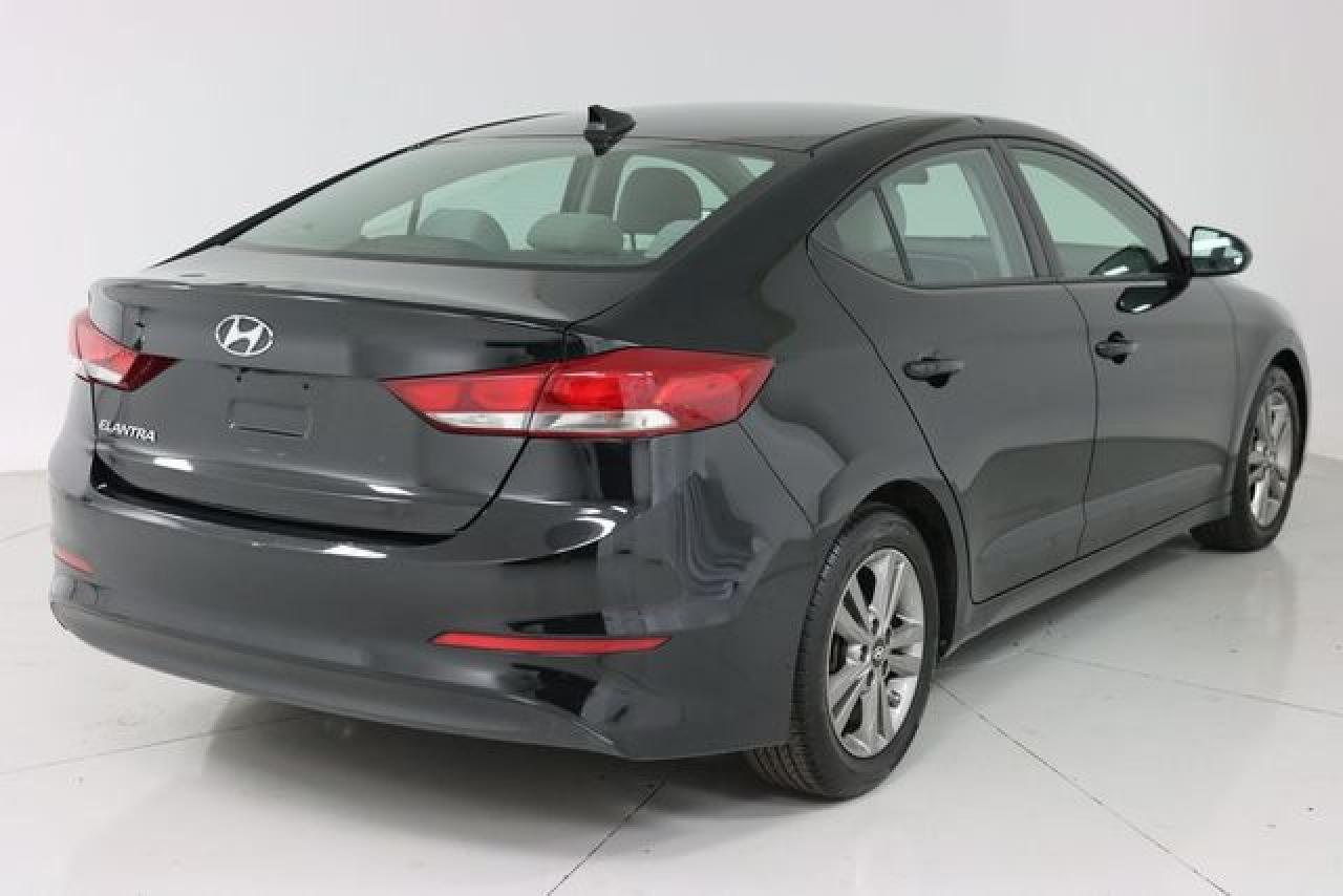 HYUNDAI ELANTRA 2018 — 11