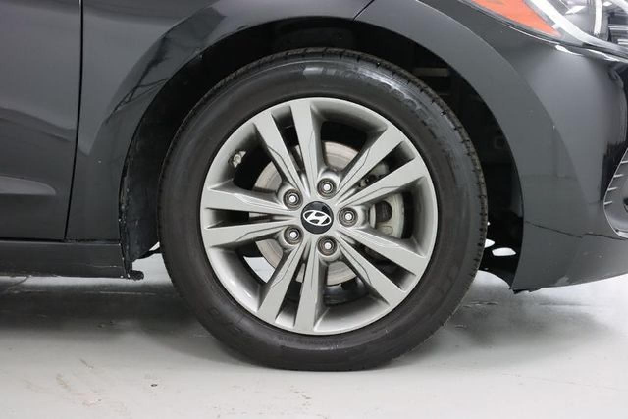 HYUNDAI ELANTRA 2018 — 9
