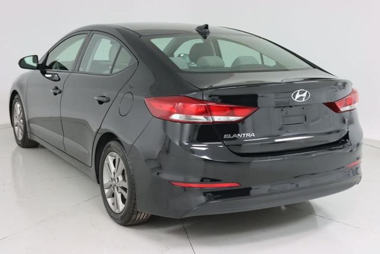 HYUNDAI ELANTRA 2018 — 12