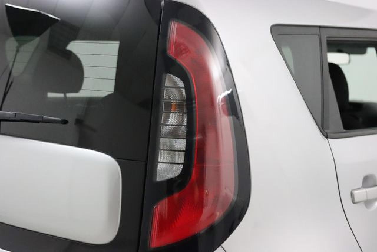 KIA SOUL 2018 — 15