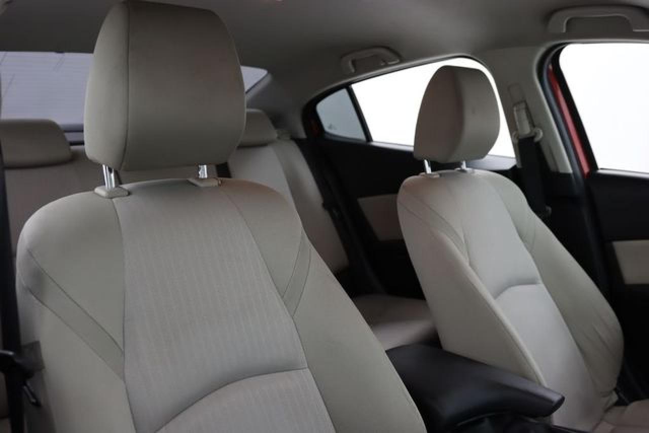 MAZDA 3 2015 — 32