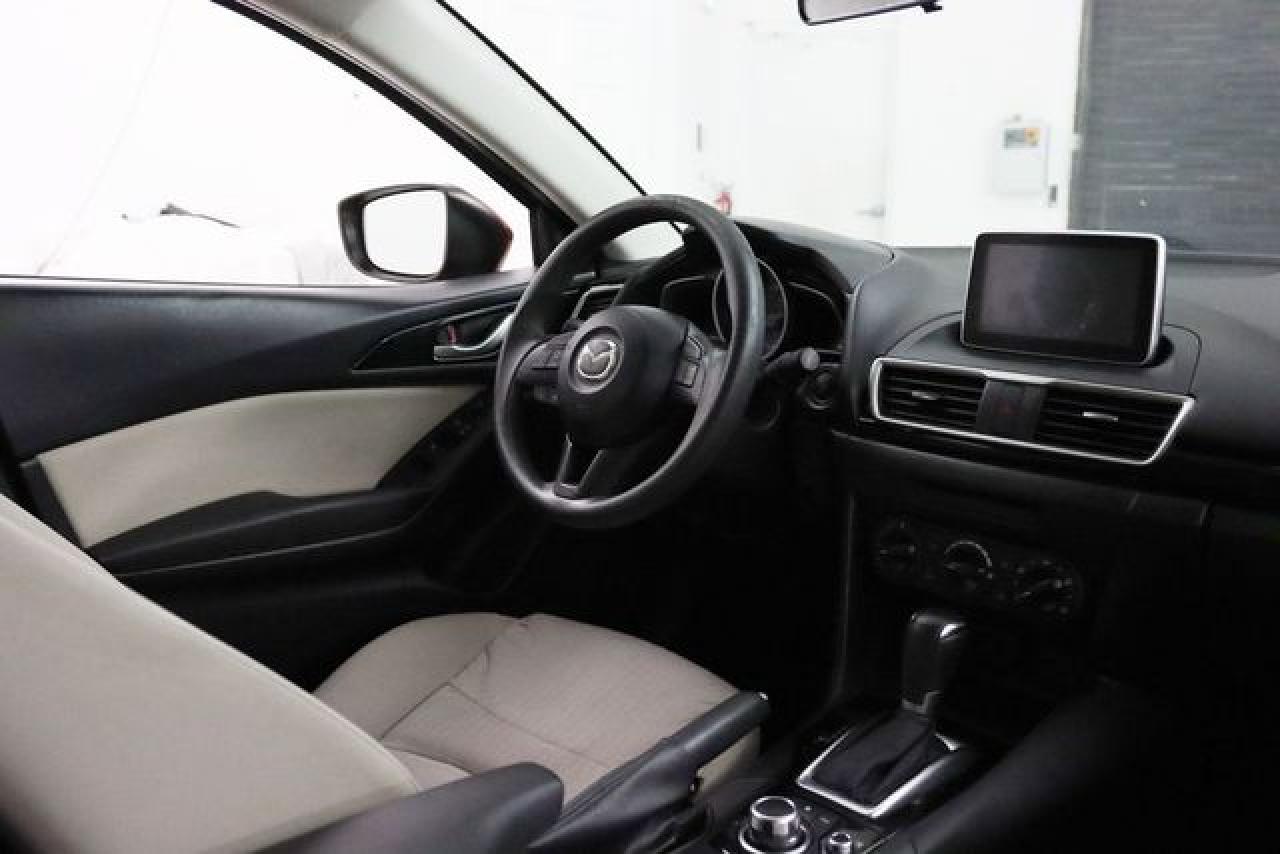 MAZDA 3 2015 — 17