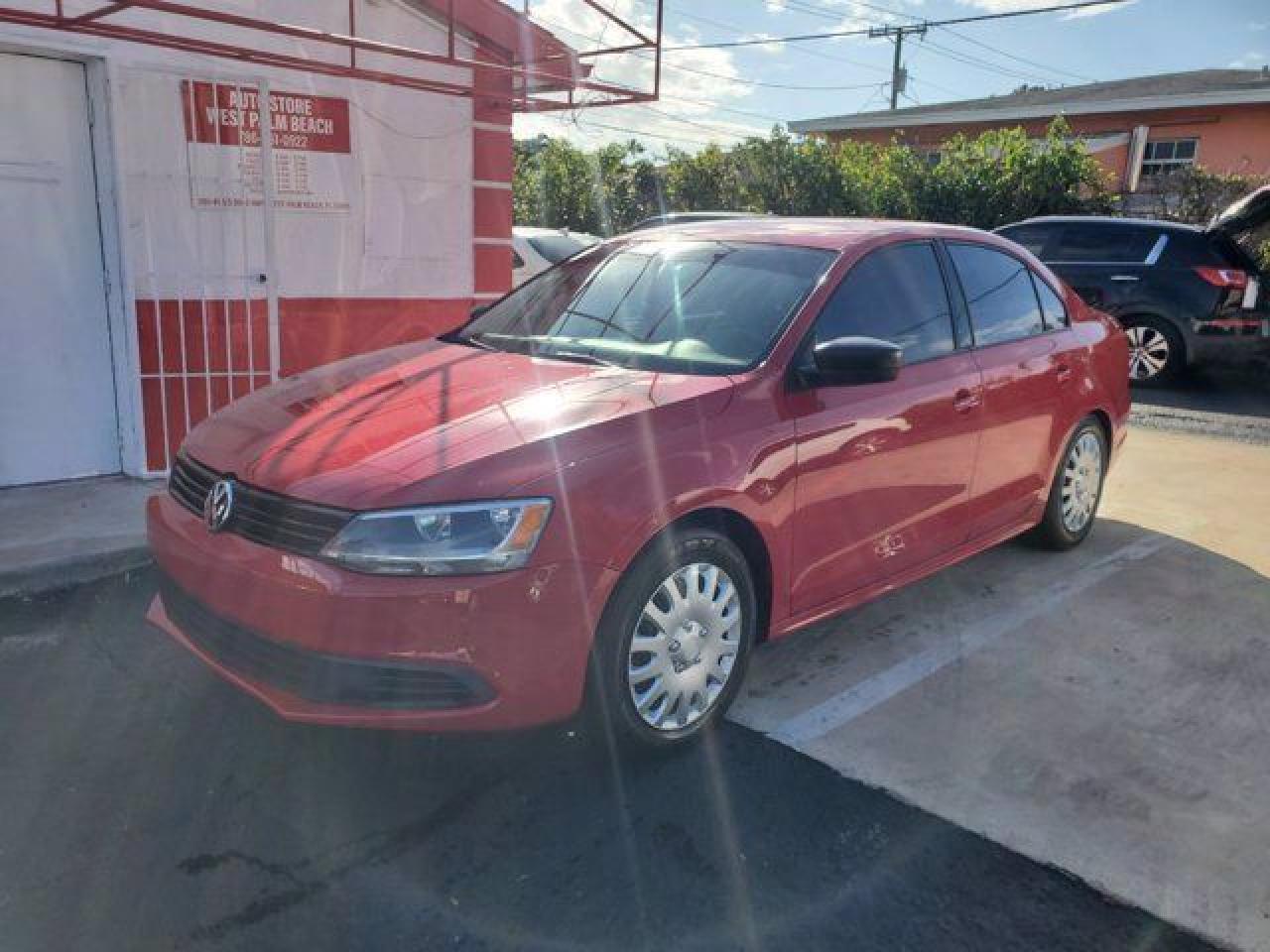 VOLKSWAGEN JETTA 2014 — 4