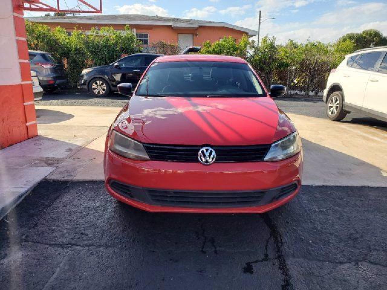 VOLKSWAGEN JETTA 2014 — 3