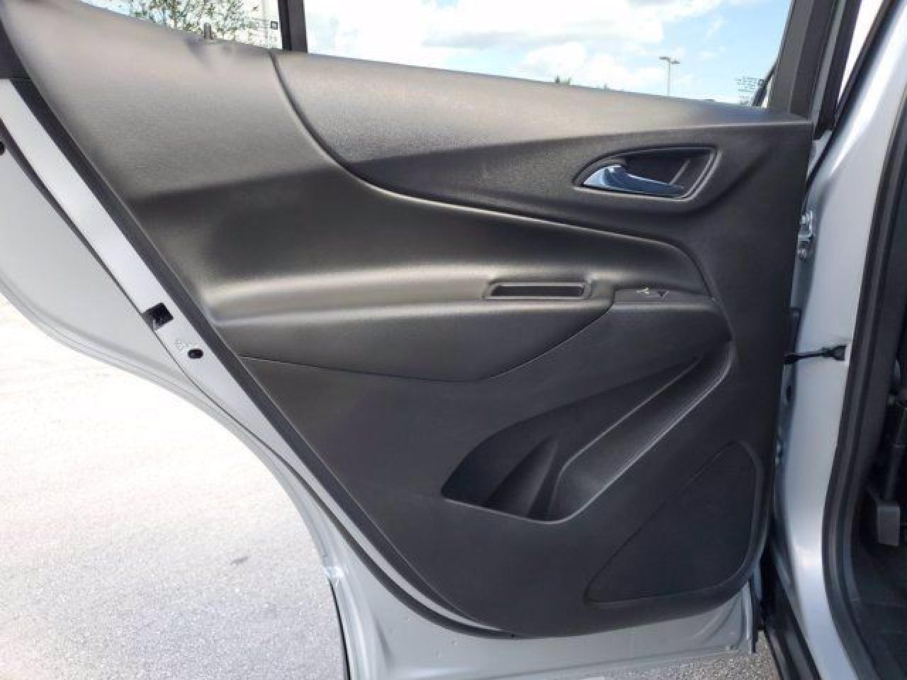 CHEVROLET EQUINOX 2019 — 19