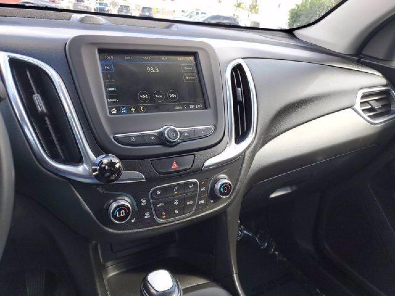 CHEVROLET EQUINOX 2019 — 30