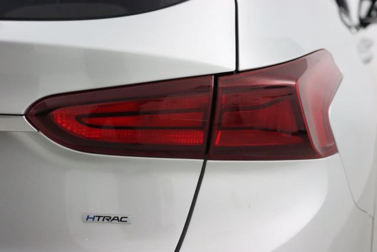 HYUNDAI SANTA FE 2020 — 17