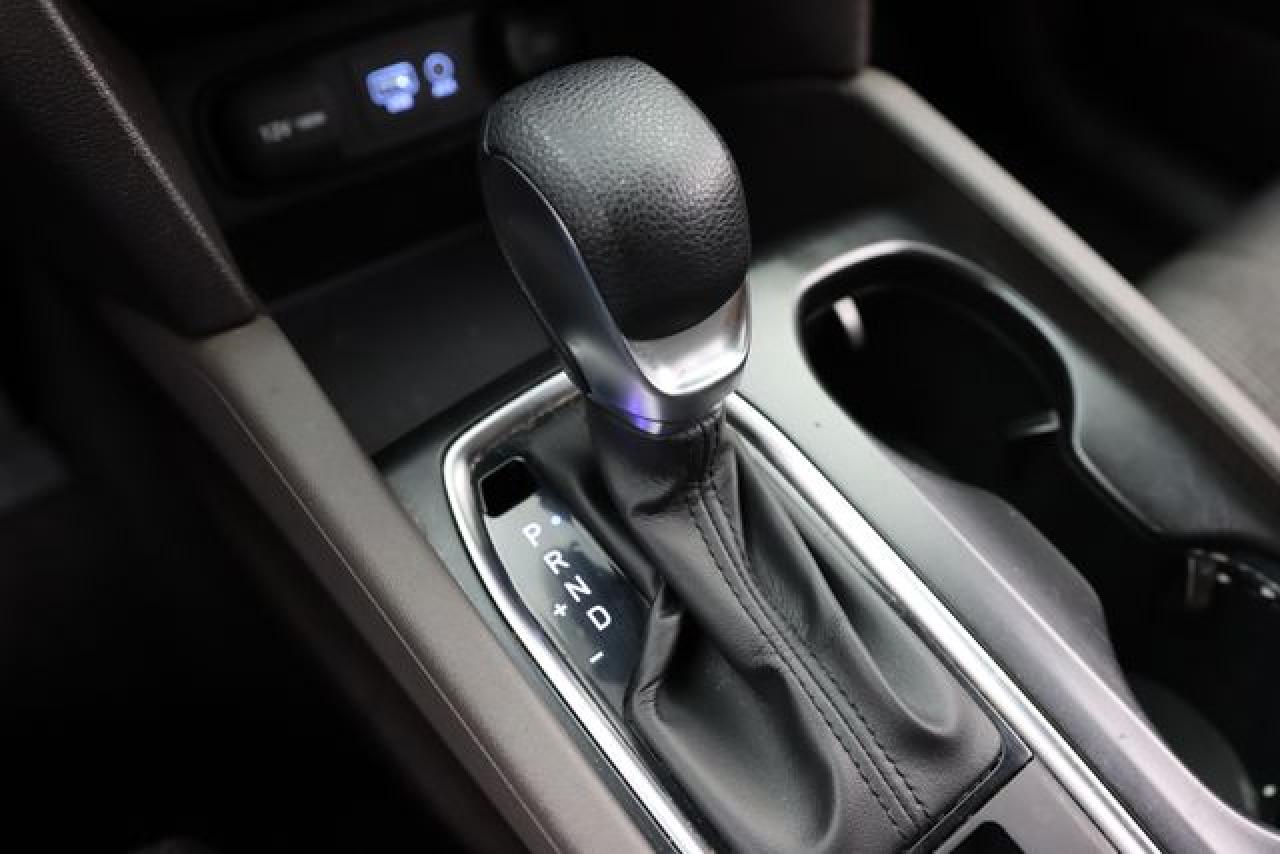HYUNDAI SANTA FE 2020 — 28