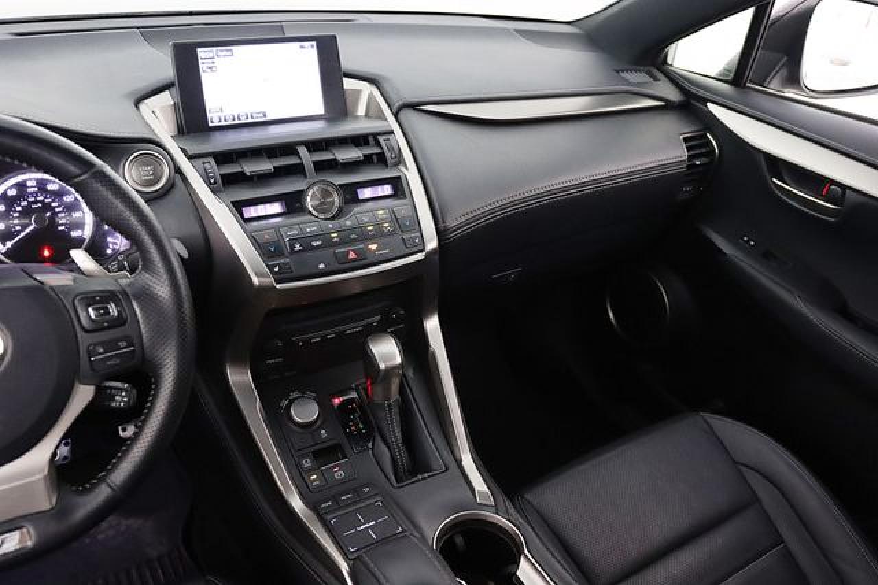 LEXUS NX 2017 — 30