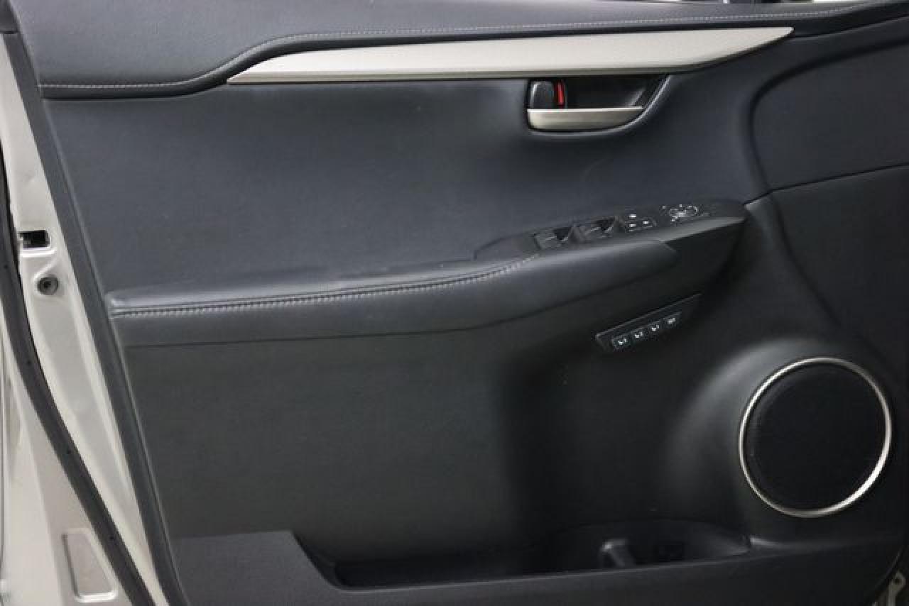 LEXUS NX 2017 — 25