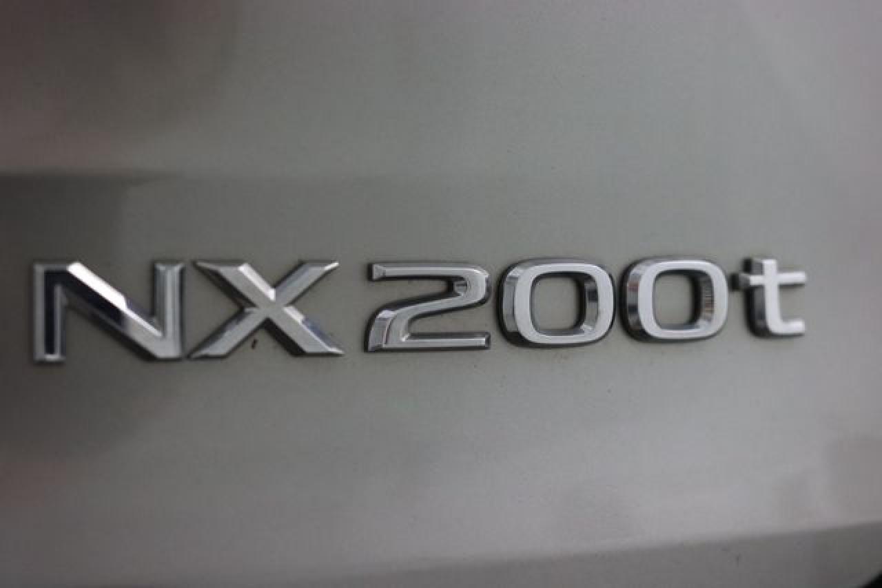 LEXUS NX 2017 — 17